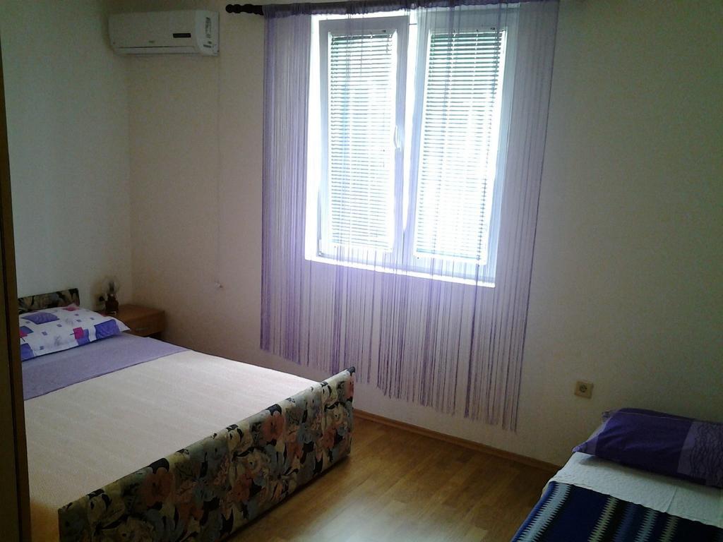 Villa Franko Prizna Habitación foto
